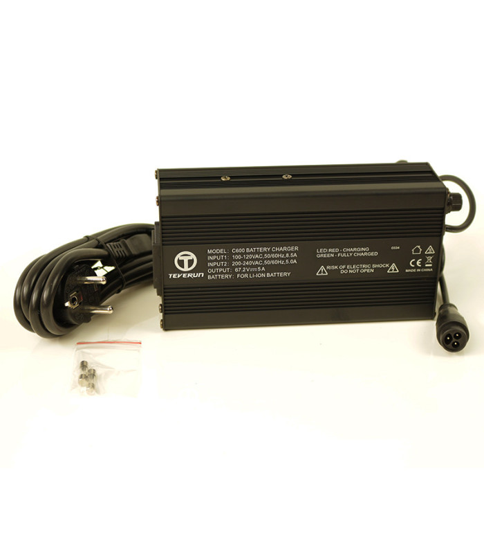 CARGADOR RÁPIDO 5A 60V (SALIDA 67.2V) PATINETE MASSCITY